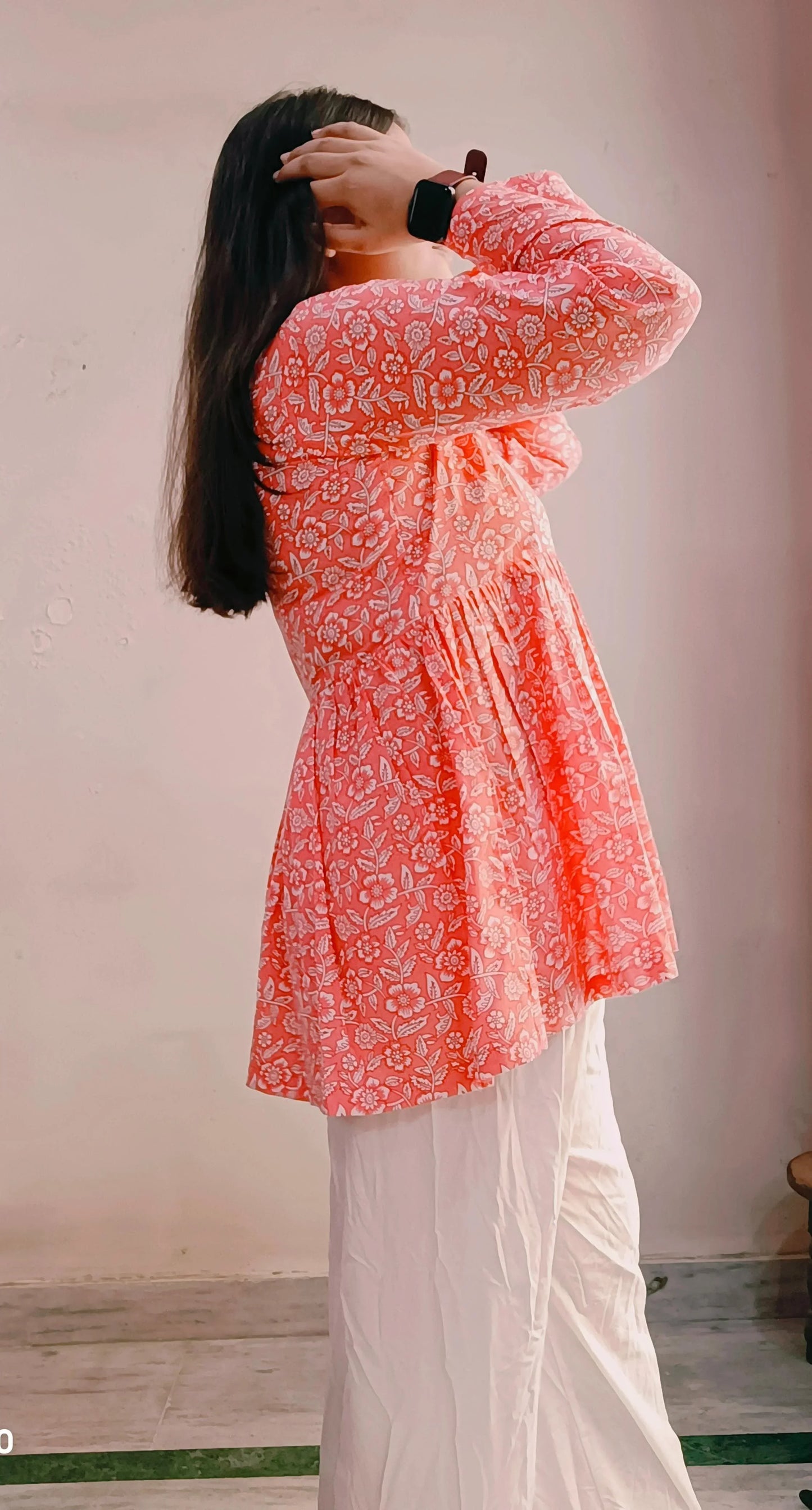 Nyra 🌷- Round neck short-kurti