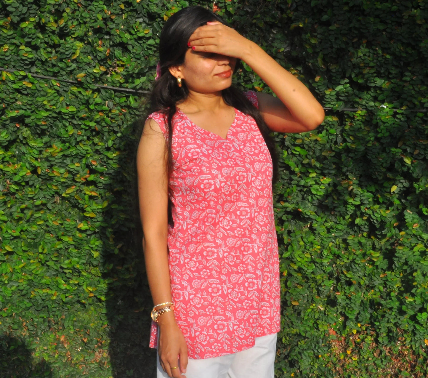 Shreevaan Pink Printed Cotton Short Kurti - Shreevaan
