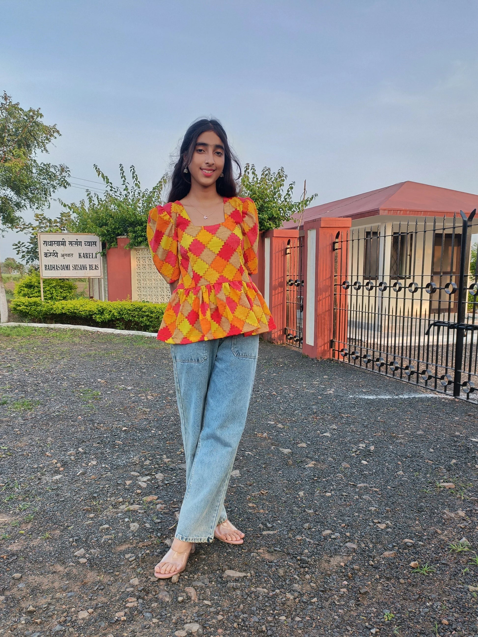 Shreevaan Vibrant Geo Print Short Kurti – Puff Sleeve - Shreevaan